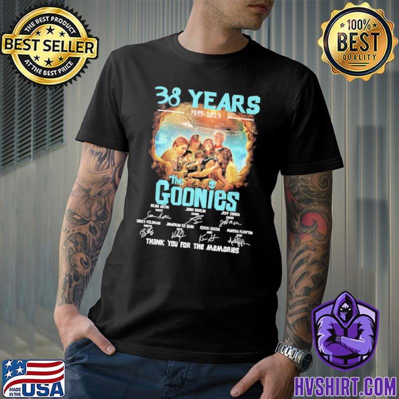38 years 1985-2023 the Goonies thank you for the memories signatures shirt